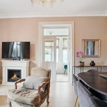 Luksuriost 3br Strandhus M.plads Til 6 Personer